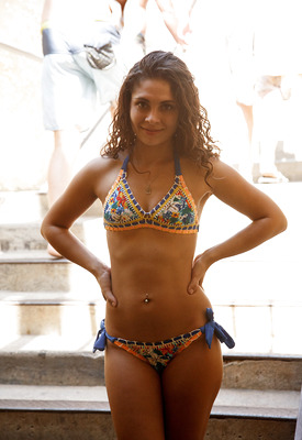 Tiffany Drake Photo 12 of 16