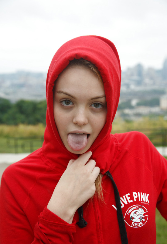 Gia Strachen in Always Sunny by Zishy