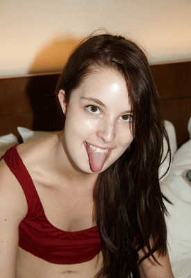 Pamela Aeris Photo 2 of 12