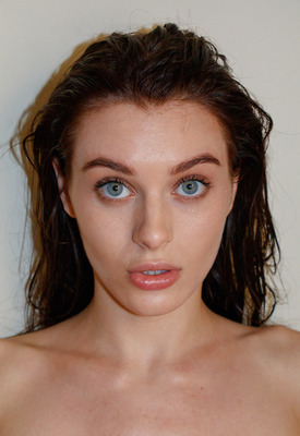 Lana Rhoades Photo 5 of 20