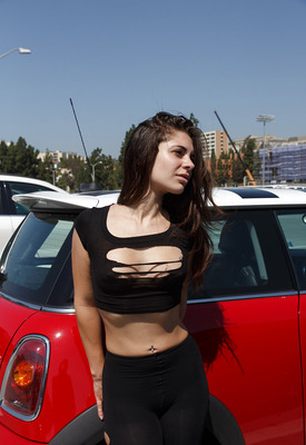 Tiffany Drake Photo 18 of 18