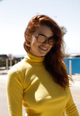 Sabrina Lynn in Sup Mello by Zishy - 11 of 12