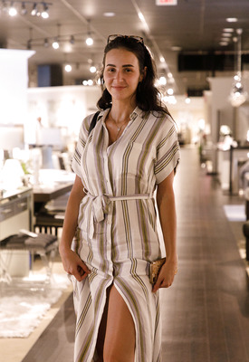 Dita Vetone Photo 7 of 14