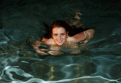 Emmy Sinclair in American Missile by Zishy