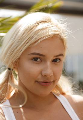 Kylie Page Photo 4 of 12