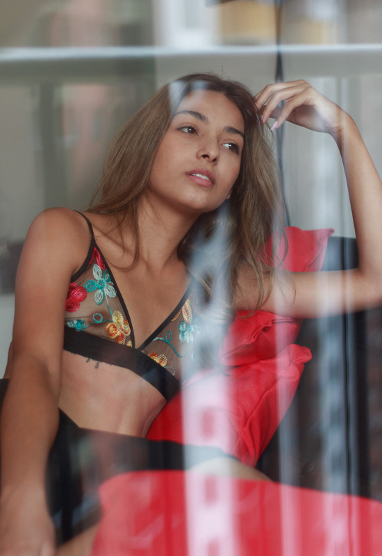 Camilita Johanna in Eso Eso by Zishy