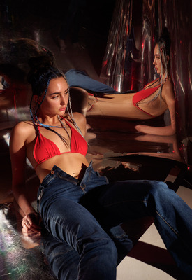 Ira Sedina in Model Mayhem 2 by Zishy