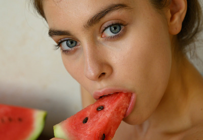 Alissa Foxy in Fruit By The Fook by Zishy