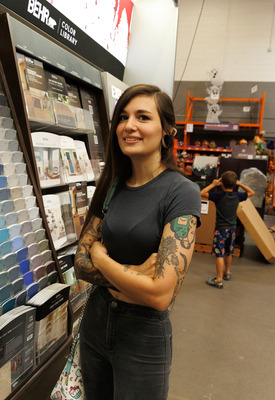 Luna Lovely Photo 2 of 4