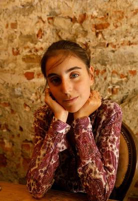 Aurora Morgenrote Photo 6 of 11