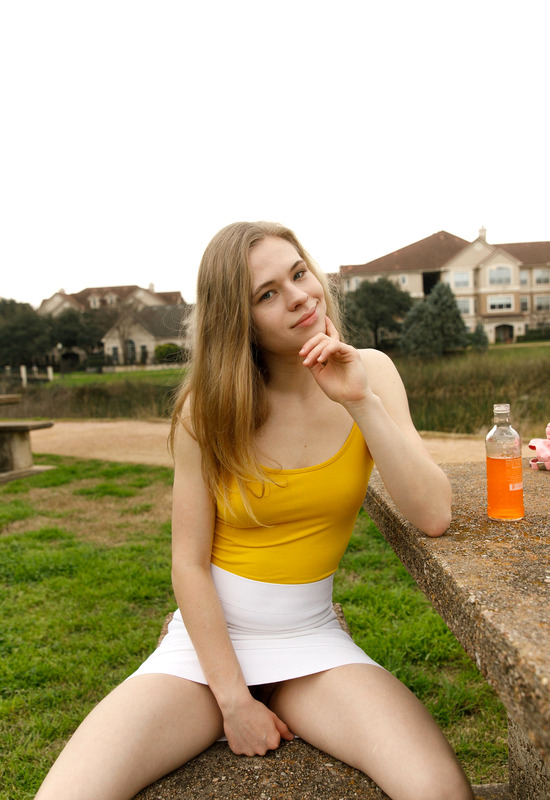 Minka Giertz in Has Bawls by Zishy