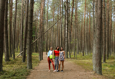 Three Girls One Forest by Zishy