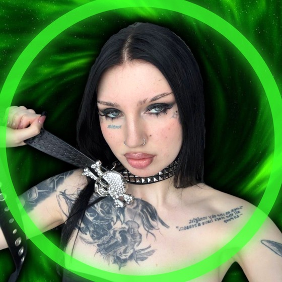 Yo-Landi 🕷️💚