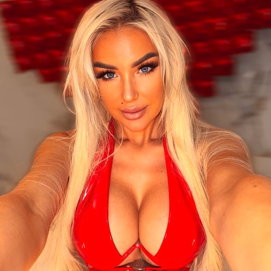LucySea VIP #1 blonde on OF 💞😈