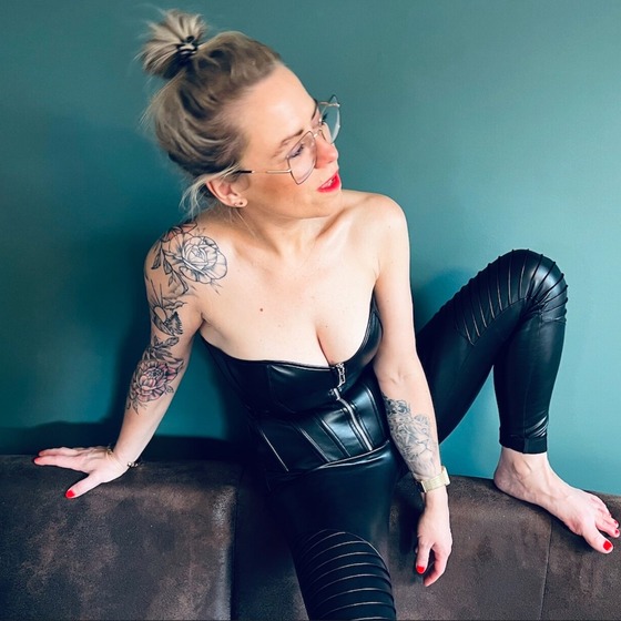 ❤️‍🔥⚜️🍻 Mia Hase 🍻⚜️❤️‍🔥