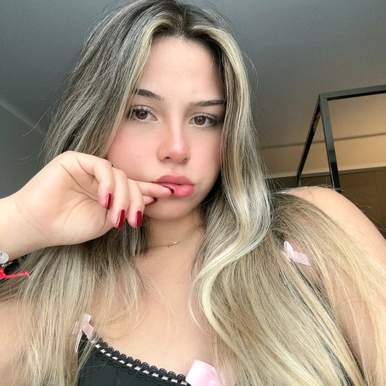 Billie 🔞
