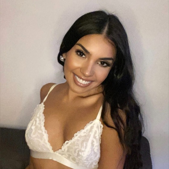 Sanya Raj 💃 Indian Doll